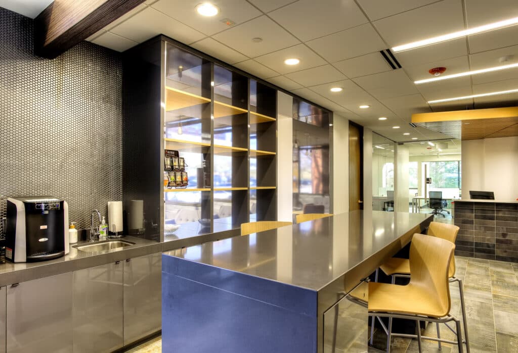 KORE 9250 Greenwood Village DTC office building tenant lounge