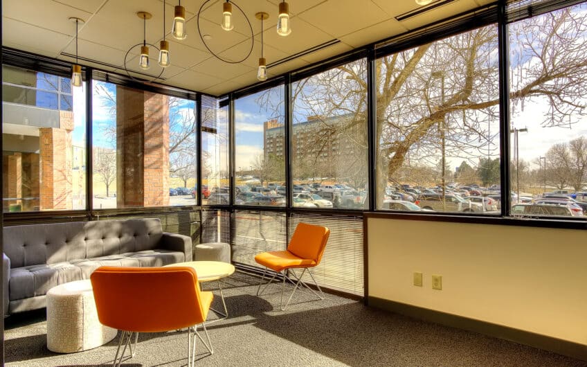 KORE 9250 - Denver Office Space - Lounge