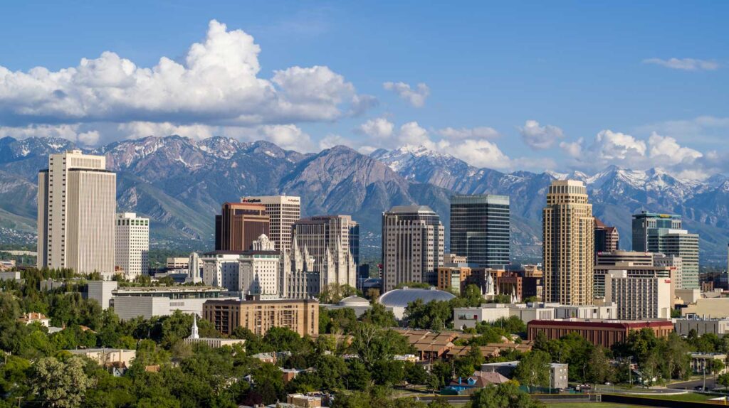 Renting Office Space in Denver: A Complete Guide (2025)