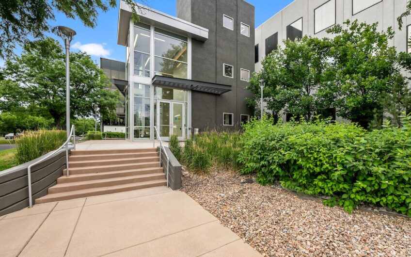 Main entrance at 5775 DTC Boulevard office building in Greenwood Village